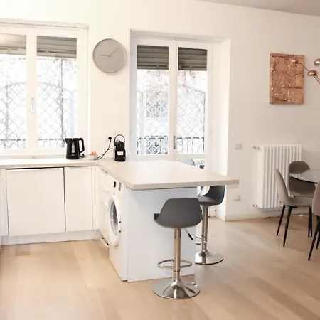 Washington Terrace 82 Apartment *